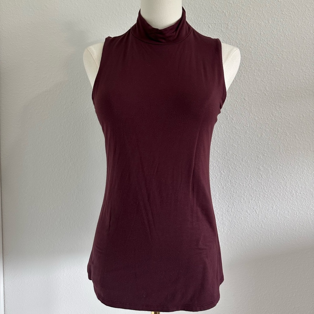 Sleeveless Burgundy Turtleneck Top